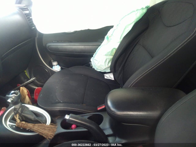 KIA Soul Base 2014 KNDJN2A27E7710996 Image 5