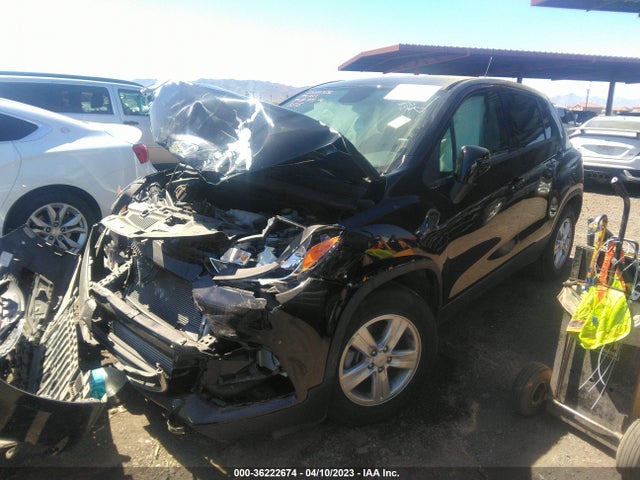 Chevrolet TRAX LS 2021 KL7CJKSB7MB303515 Image 2
