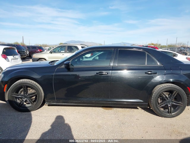 2C3CCAAG3JH283503 Chrysler 300 Touring