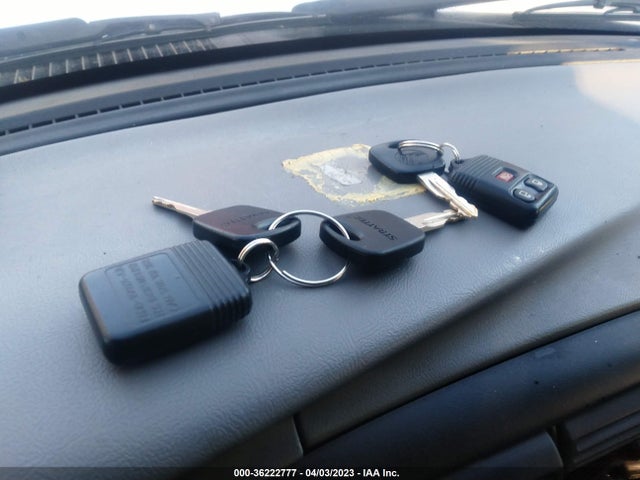 2000 MERCURY MOUNTAINEER VIN: 4M2ZU76EXYUJ46900