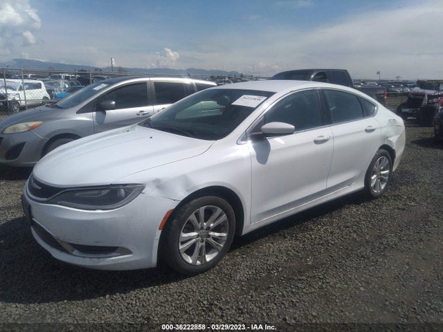 Chrysler 200 Limited 2015 1C3CCCAB3FN660880 Image 2