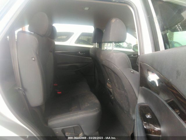 5XYPG4A38KG590729 KIA SORENTO LX