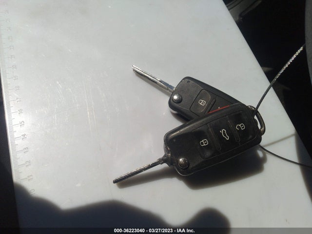 3VW2K7AJ3EM333698 Volkswagen Jetta Sedan S