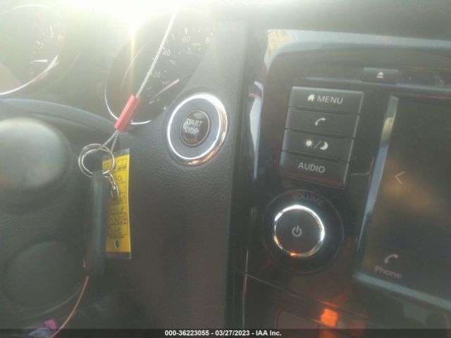 KNMAT2MT7JP525318 Nissan ROGUE SV