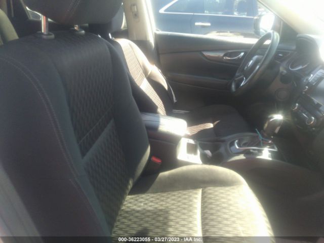 KNMAT2MT7JP525318 Nissan ROGUE SV