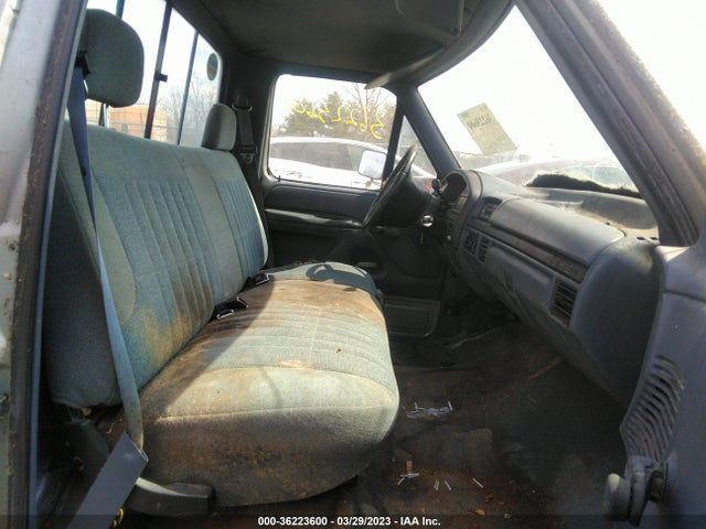 1992 FORD F150 VIN: 1FTDF15Y8NLA63857