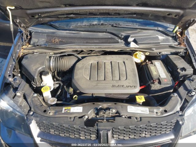 2C4RDGEG0KR641152 Dodge Grand Caravan Gt