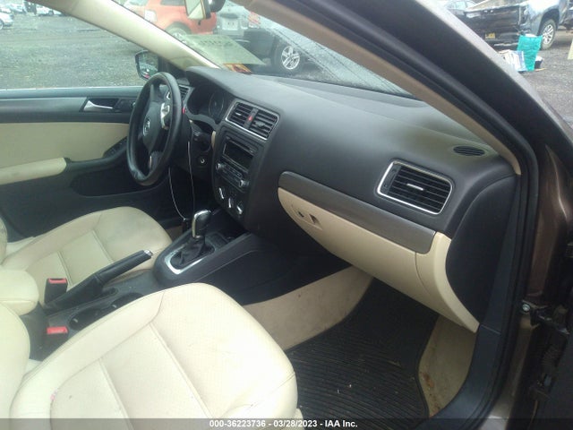 2013 VOLKSWAGEN JETTA SEDAN TDI VIN: 3VWLL7AJ8DM284756