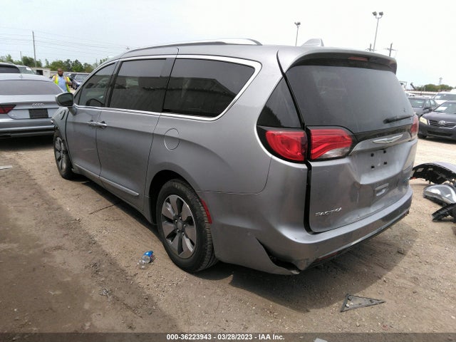 2018 Chrysler Pacifica Hybrid, VIN: 2C4RC1N71JR158316