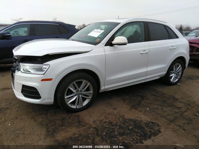 WA1JCCFS6HR001046 Audi Q3 Premium Plus