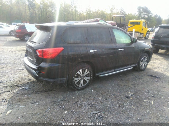 2017 NISSAN PATHFINDER SV VIN: 5N1DR2MM3HC657560