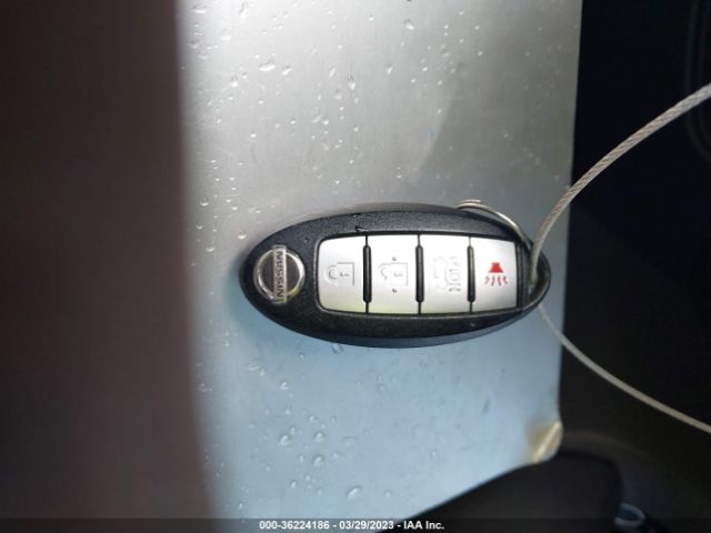 3N1CN8EV7ML869952 Nissan VERSA SV