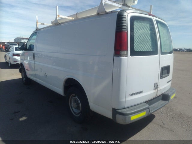 2002 CHEVROLET EXPRESS CARGO VAN VIN: 1GCGG25R021102957