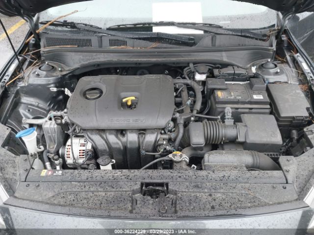 3KPF24AD7ME300547 KIA Forte Lxs