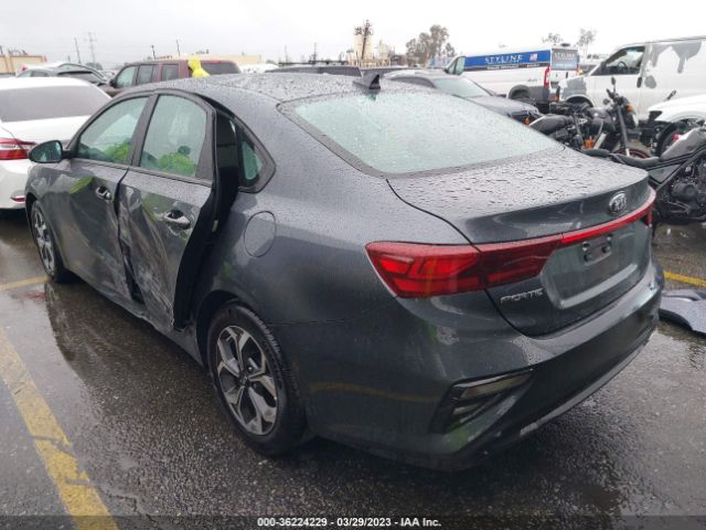 3KPF24AD7ME300547 KIA Forte Lxs