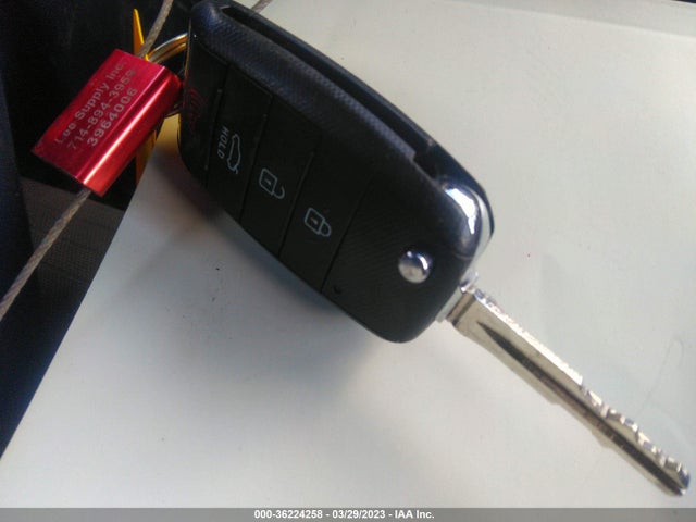 KIA FORTE LX 2017 3KPFL4A79HE133668 Image 3