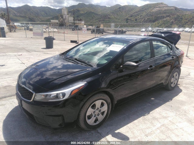 KIA FORTE LX 2017 3KPFL4A79HE133668 Image 2