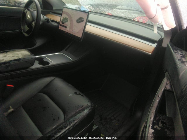 Tesla Model Y Long Range 2021 5YJYGDEE3MF214899 Image 5