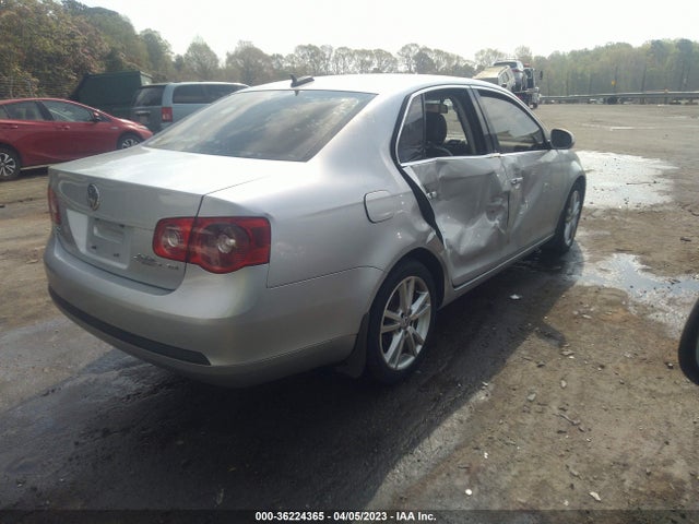 2006 VOLKSWAGEN JETTA SEDAN 1.9L TDI VIN: 3VWDT71KX6M627244