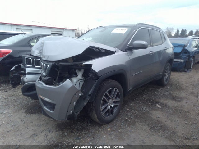 3C4NJDBB7JT470202 Jeep Compass Latitude
