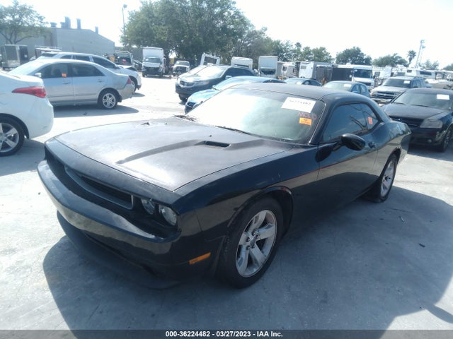 Dodge Challenger Sxt 2014 2C3CDYAGXEH212195 Image 2