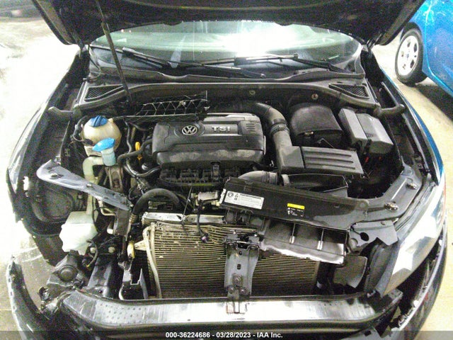1VWAS7A31FC105652 Volkswagen Passat 1.8t Limited Edition