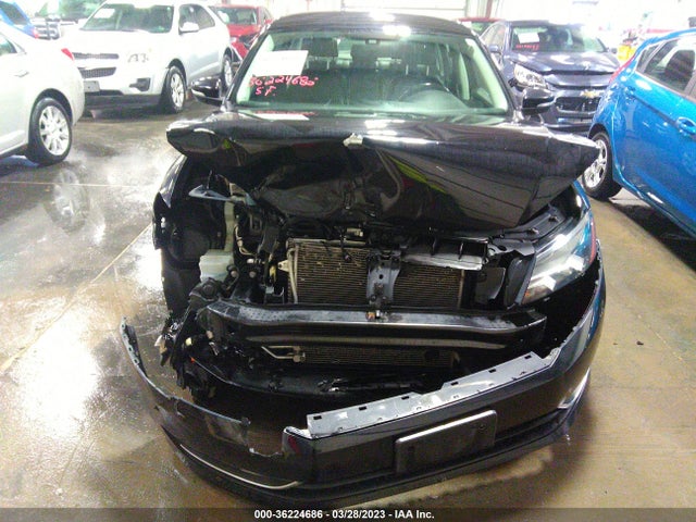 1VWAS7A31FC105652 Volkswagen Passat 1.8t Limited Edition