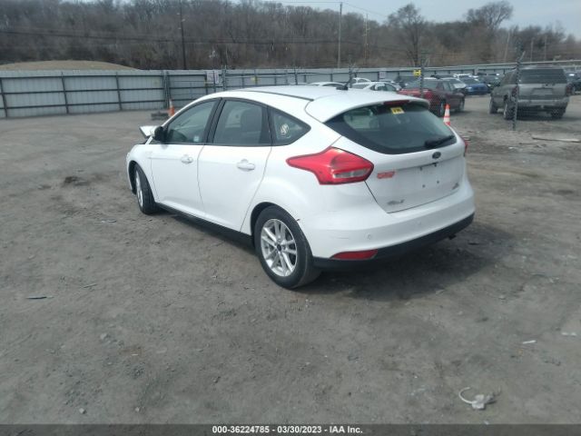 1FADP3K29FL205021 Ford FOCUS SE