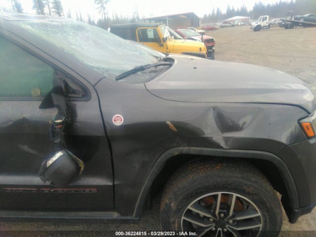 1C4RJFLG3KC578854 Jeep Grand Cherokee Trailhawk