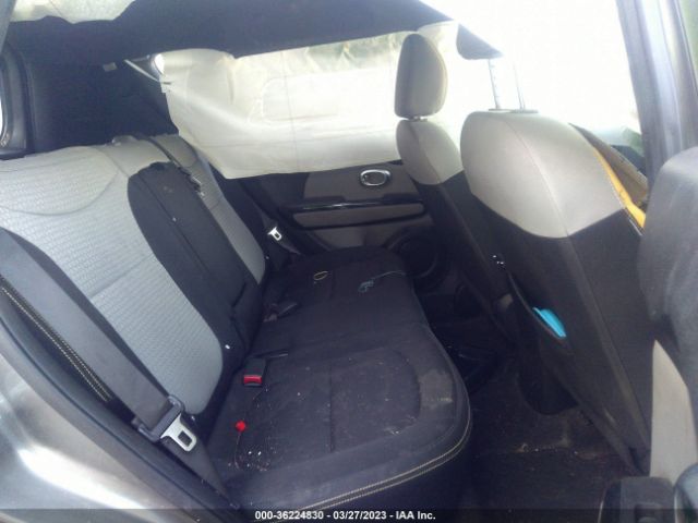 KNDJP3A53G7318126 KIA SOUL +