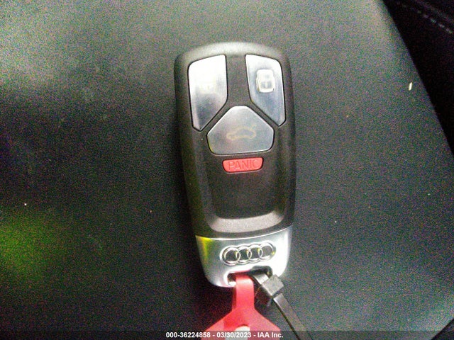 WA1C4BFY1J2033647 Audi Sq5 Prestige
