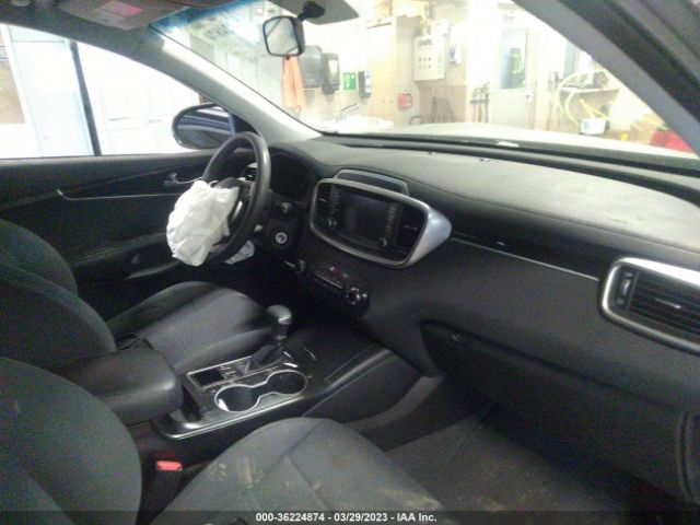 5XYPG4A32KG520367 KIA SORENTO LX