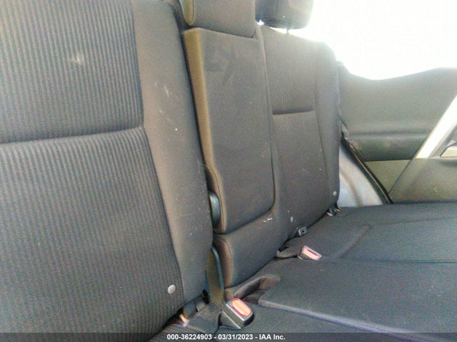 Toyota RAV4 LE 2017 JTMZFREV3HJ710689 Image 8