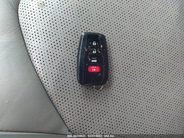 Toyota CAMRY XSE 2018 4T1B61HK2JU124599 Image 3