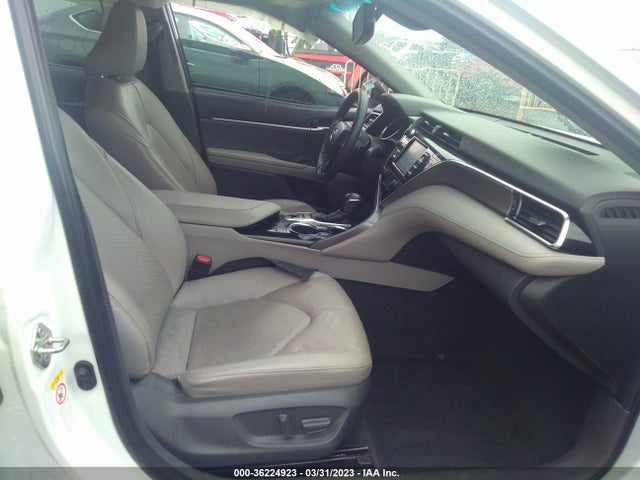 Toyota CAMRY XSE 2018 4T1B61HK2JU124599 Image 6
