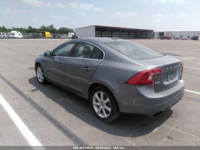 YV1612TK4G2394353 Volvo S60 T5 Premier