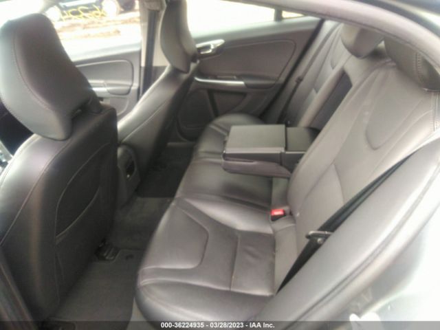 YV1612TK4G2394353 Volvo S60 T5 Premier
