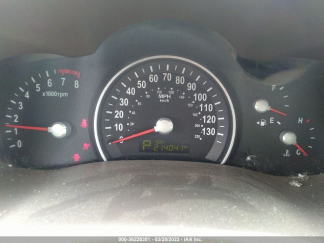 KNDMG4C74E6554627 KIA SEDONA LX