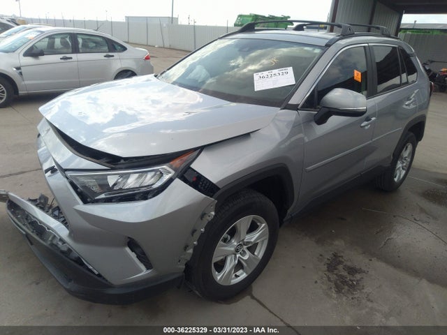 2020 TOYOTA RAV4 XLE VIN: 2T3W1RFV0LC074180