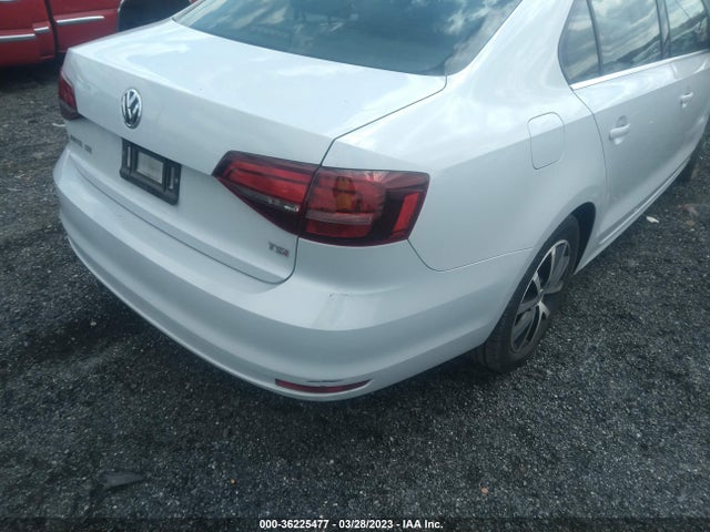 3VWDB7AJ0HM230767 Volkswagen Jetta 1.4t Se