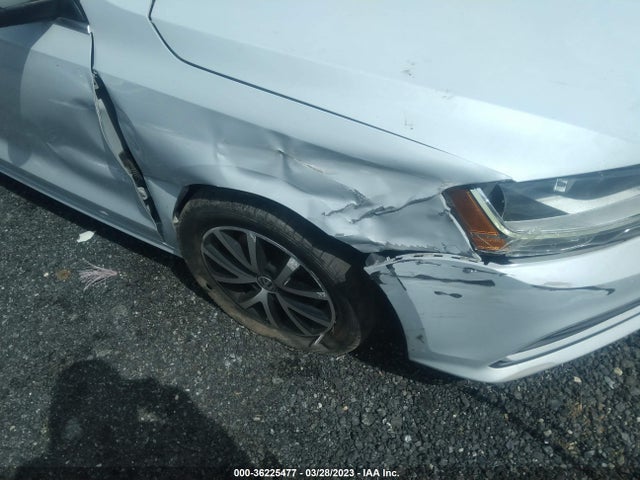 3VWDB7AJ0HM230767 Volkswagen Jetta 1.4t Se