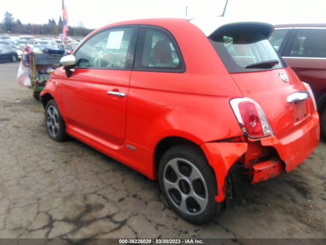 2015 Fiat 500e, VIN: 3C3CFFGE6FT681619