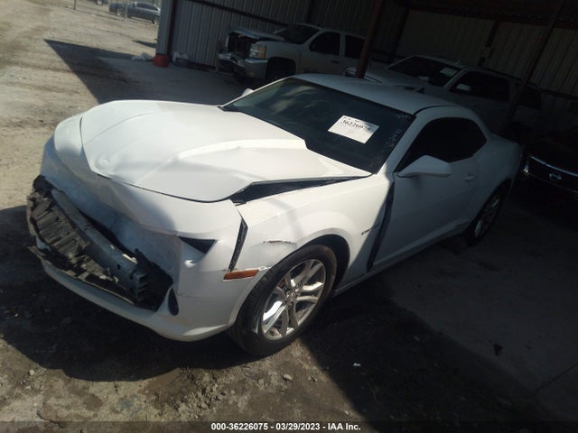 Chevrolet CAMARO LS 2014 2G1FE1E30E9205943 Image 2