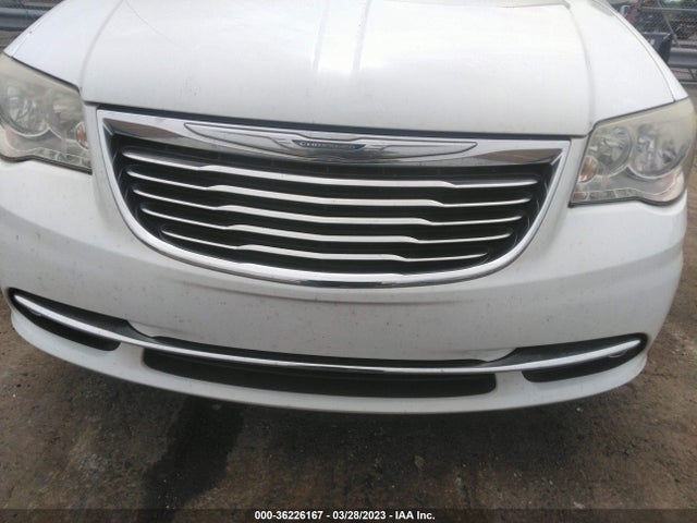 2C4RC1BG1ER143843 Chrysler Town & Country Touring