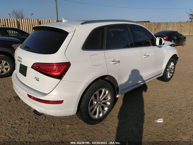 WA1LFAFP9FA049426 Audi Q5 Premium Plus