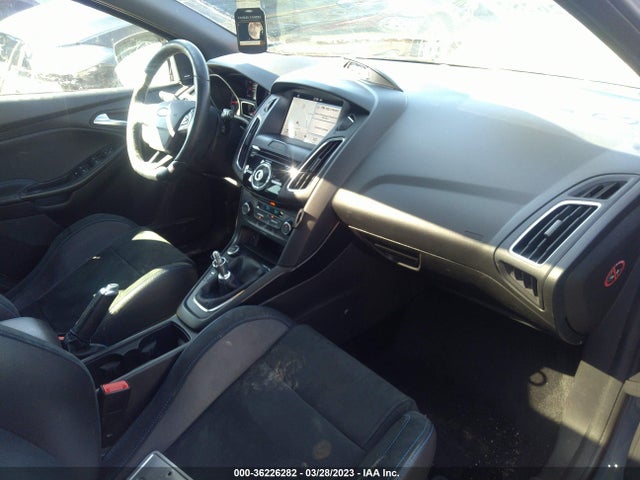 2016 Ford Focus, VIN: WF0DP3TH6G4117047