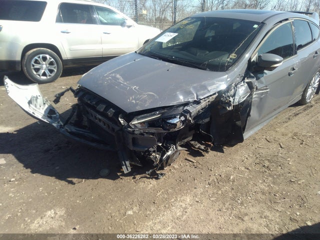 2016 Ford Focus, VIN: WF0DP3TH6G4117047
