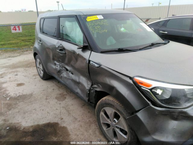 KNDJN2A21G7374104 KIA Soul Base