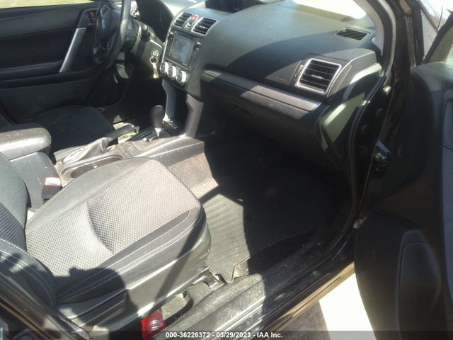 Subaru Forester Premium 2018 JF2SJAEC1JH589594 Image 6