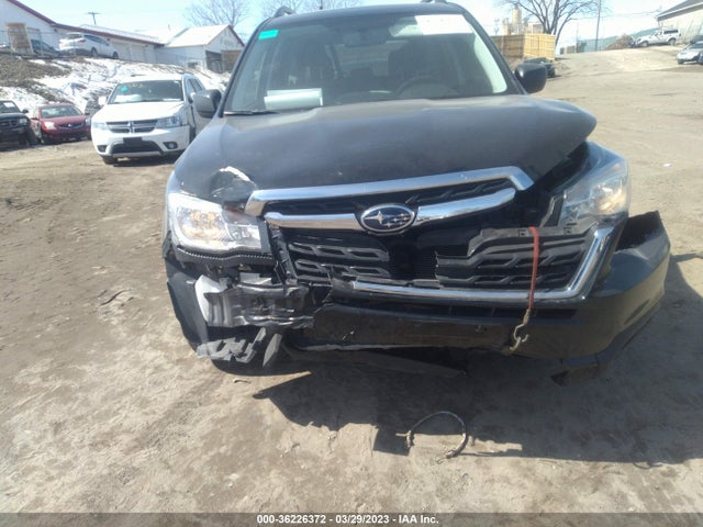 Subaru Forester Premium 2018 JF2SJAEC1JH589594 Image 7